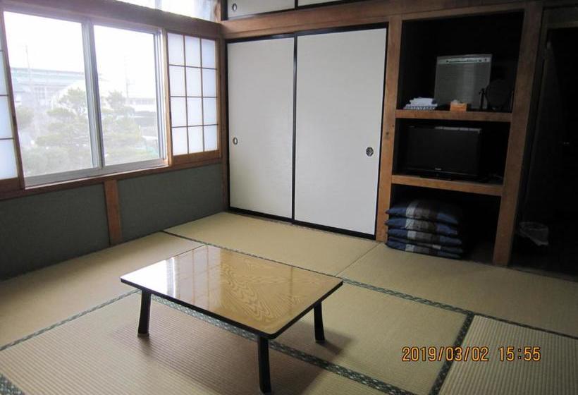 ריוקאן Minshuku Kobayashi