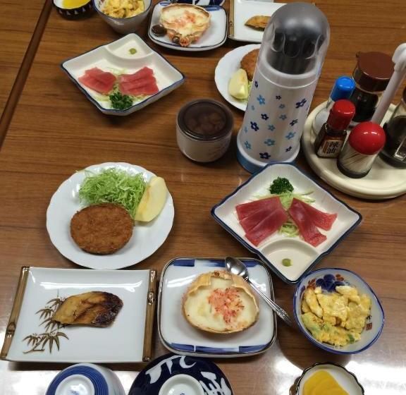 旅館 Onsen Minshuku Yutakaya