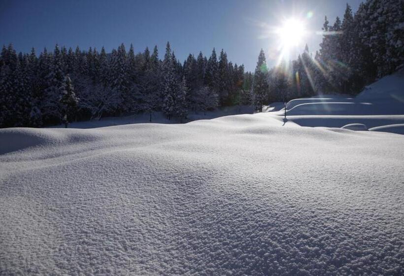 ريوكان Satoyama Jujo The House