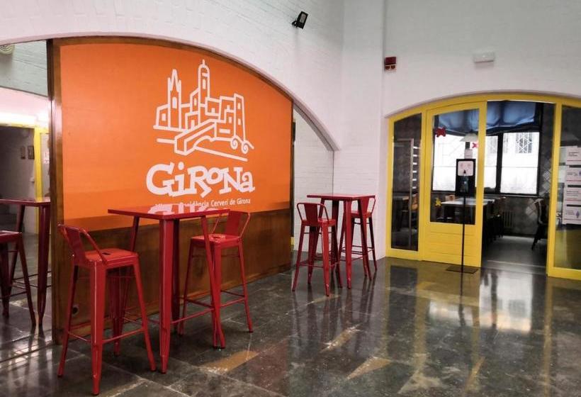 Alberg Girona Xanascat