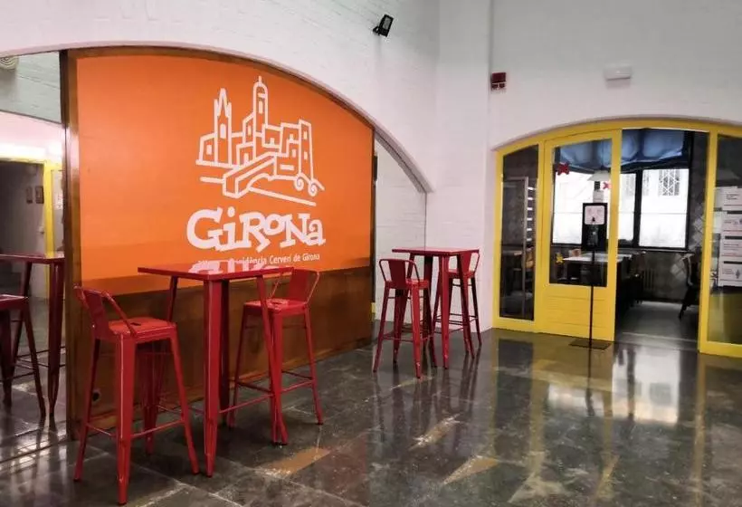 Alberg Girona Xanascat