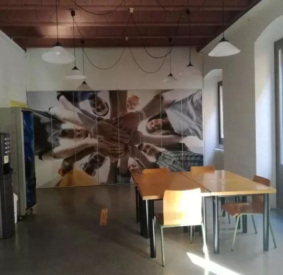 Alberg Girona Xanascat