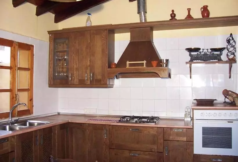 Retkeilymaja Aljibe De Monastrell