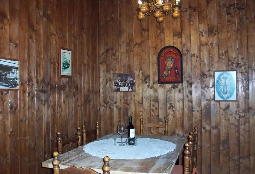 Retkeilymaja Aljibe De Monastrell
