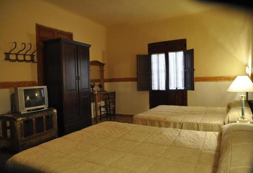 Общежитие Aljibe De Monastrell