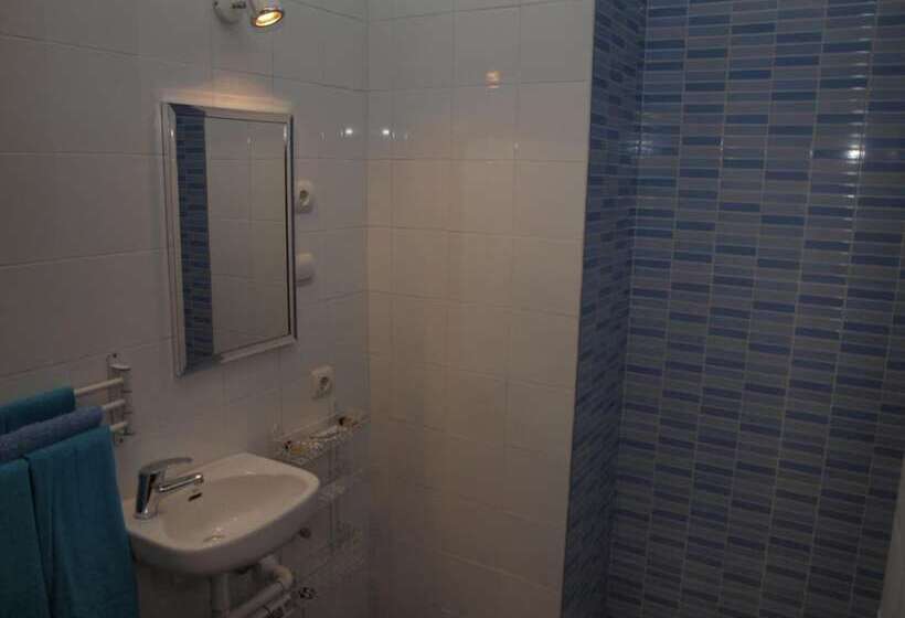 旅馆 Pension Andoain