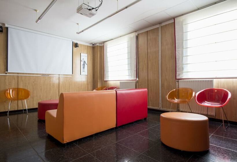 Hostel Residencia Universitaria Siglo Xxi