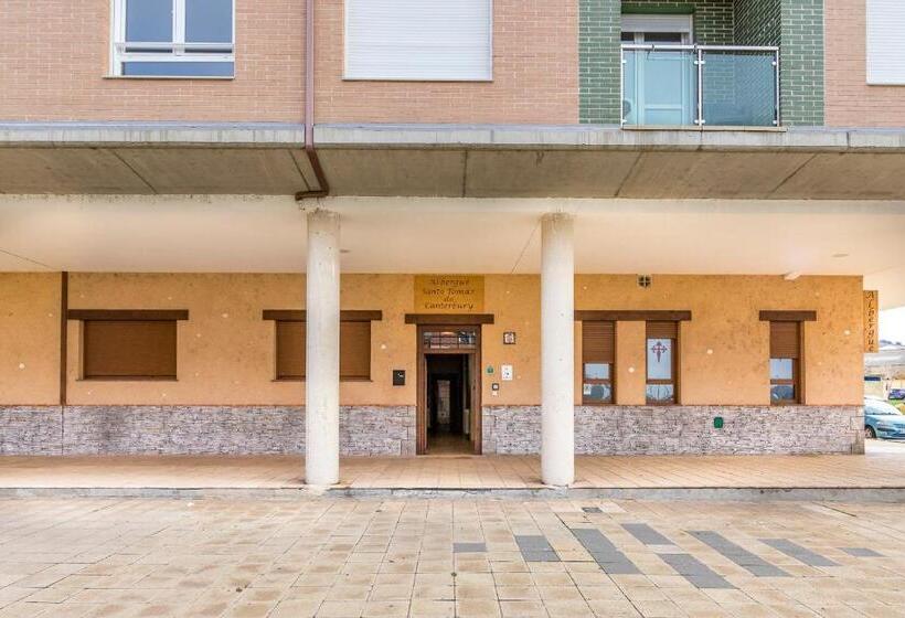 Albergue Santo Tomás De Canterbury Hostel