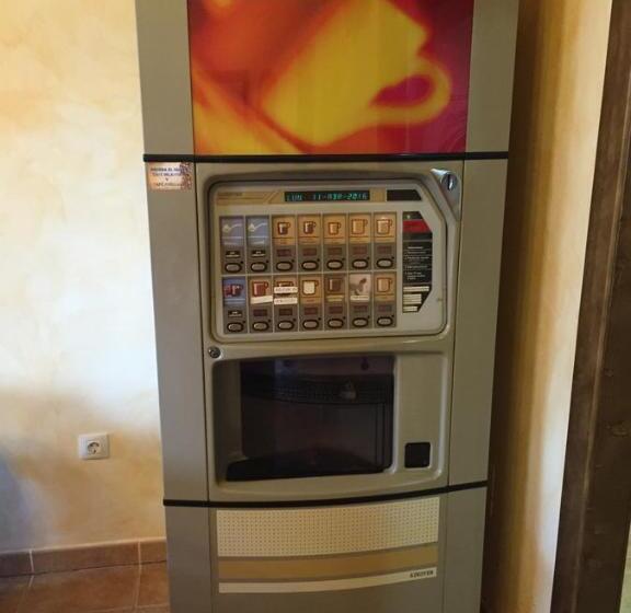 Albergue Santo Tomás De Canterbury Hostel