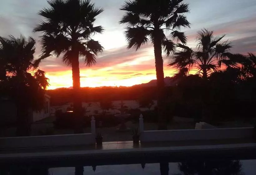 تختخواب و صبحانه Bed&breakfast Casa Beli