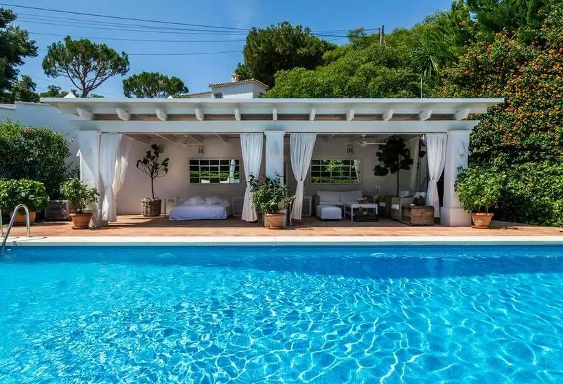 تختخواب و صبحانه Casa Luna Verde