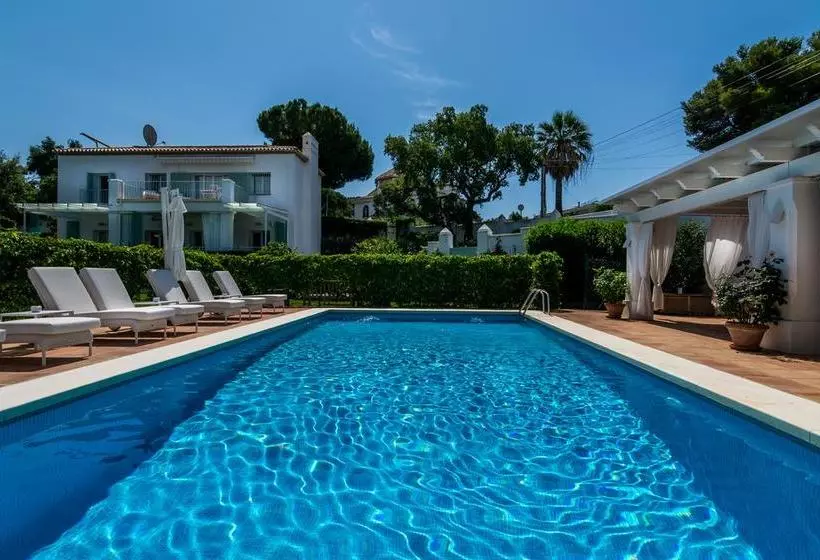 تختخواب و صبحانه Casa Luna Verde