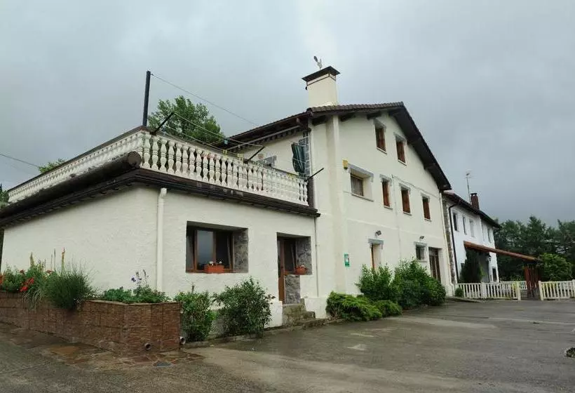 تختخواب و صبحانه Casa Rural Altzibar-berri