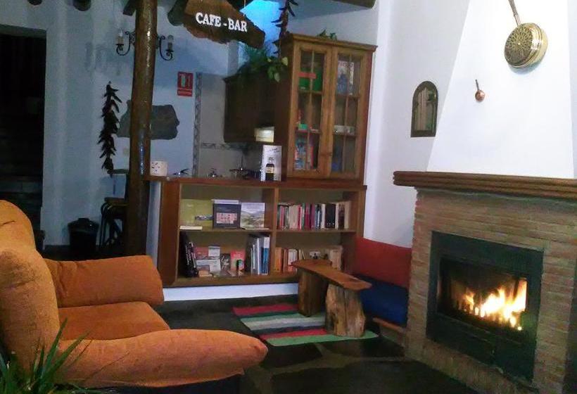 ベッドアンドブレックファースト Refugio Alpujarra Alta