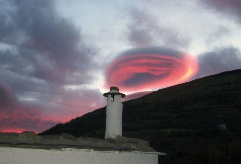 ベッドアンドブレックファースト Refugio Alpujarra Alta