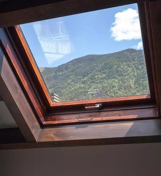 Hostel Albergue Monte Perdido