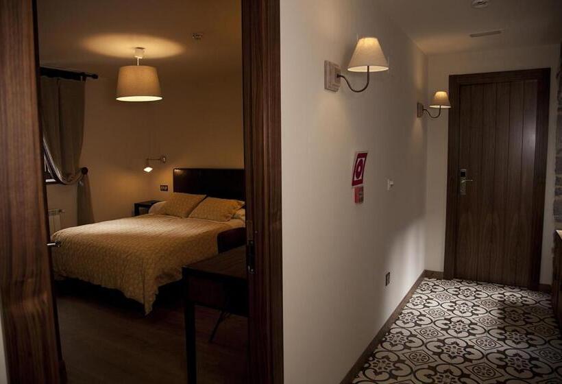 Hostel Albergue Monte Perdido