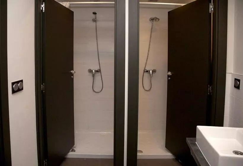 Hostel Albergue Monte Perdido