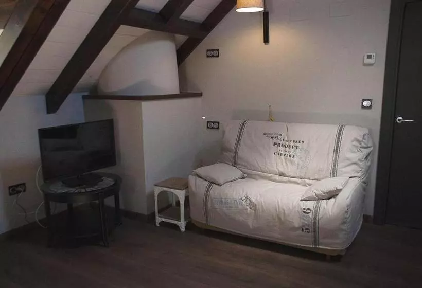 Hostel Albergue Monte Perdido