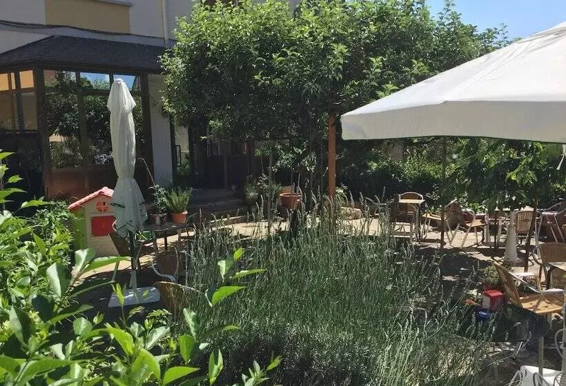 Hotel A Nieu