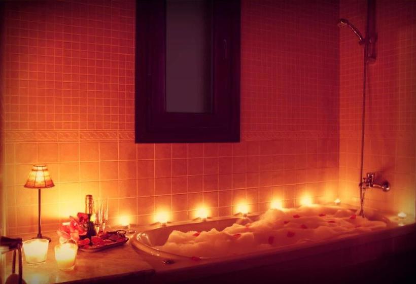 فندق Alcor Del Roble