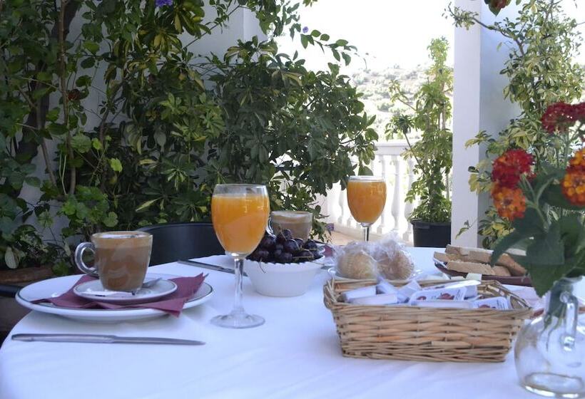 Отель Arco Del Sol