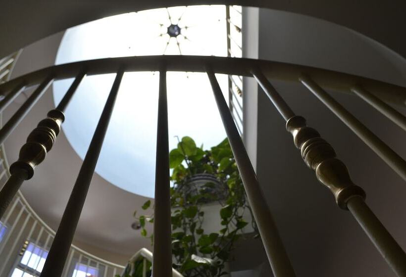 Отель Arco Del Sol