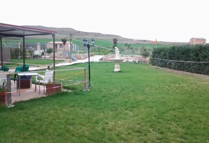ホテル Ctr San Baudelio