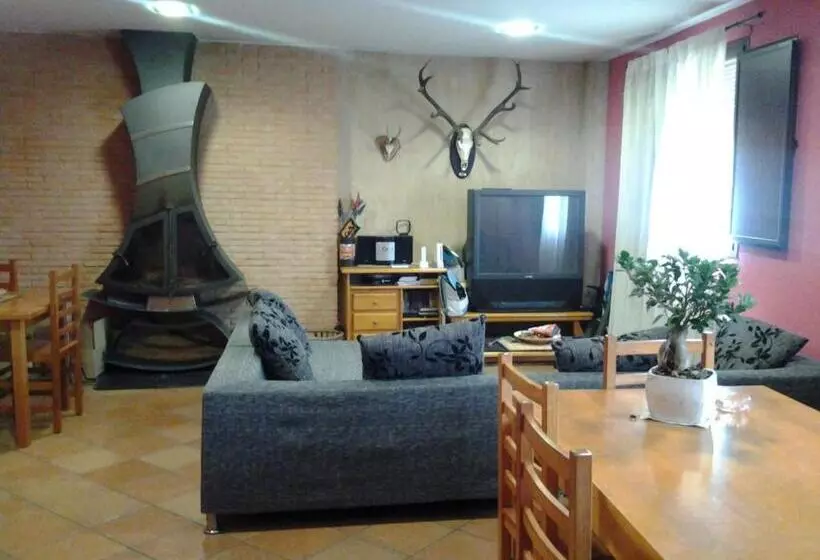 ホテル Ctr San Baudelio