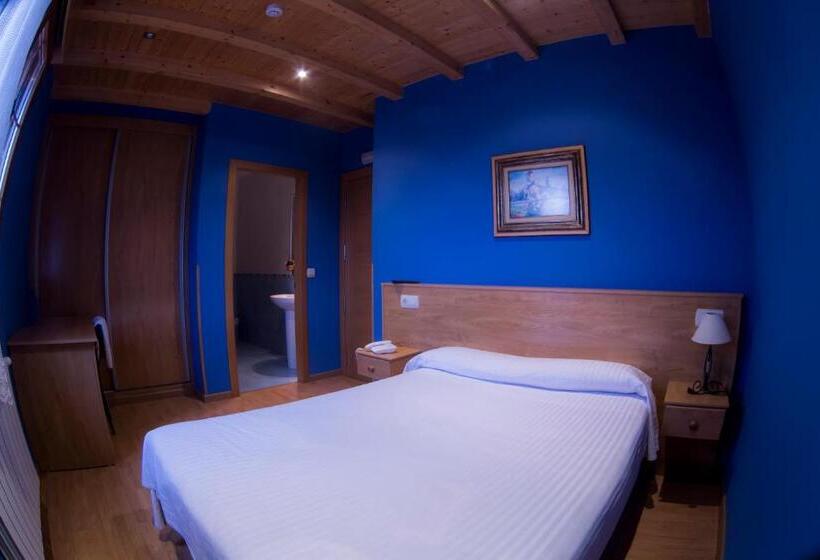 فندق El Horreo De Aviles