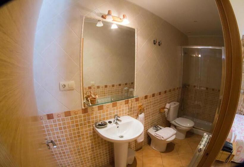 فندق El Horreo De Aviles