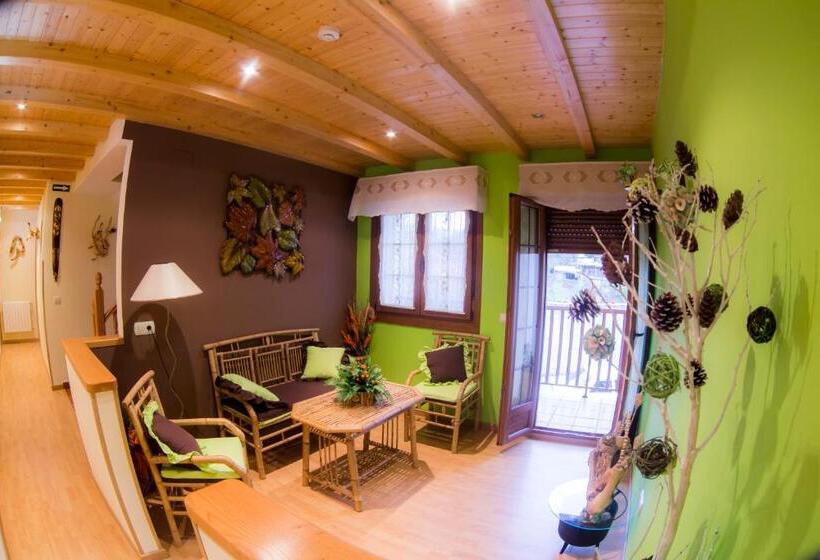 فندق El Horreo De Aviles