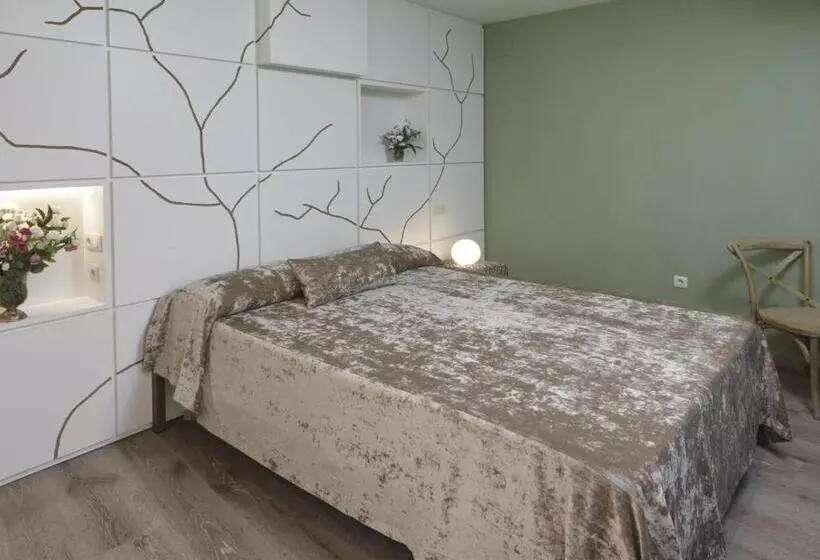 هتل Galeria Essentia