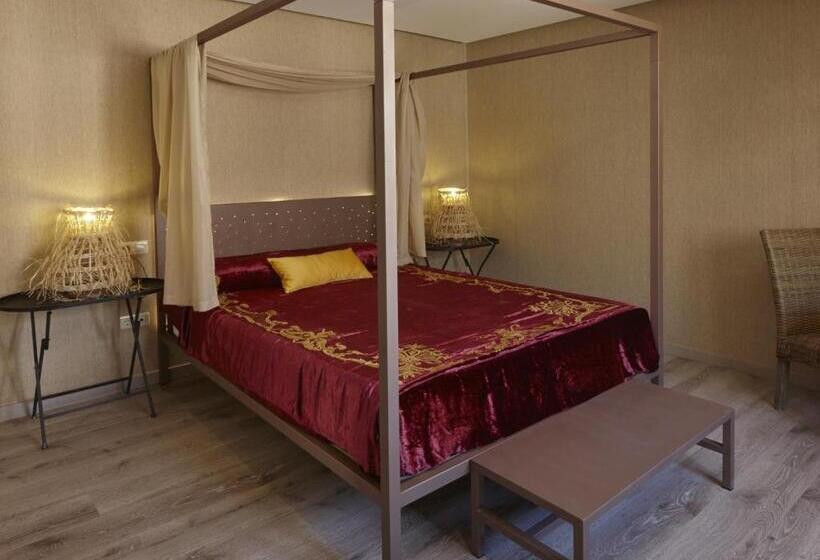 فندق Galeria Essentia