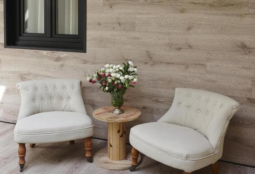 فندق Galeria Essentia