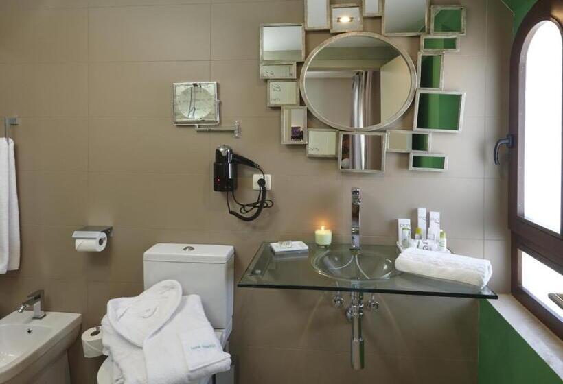 فندق Galeria Essentia