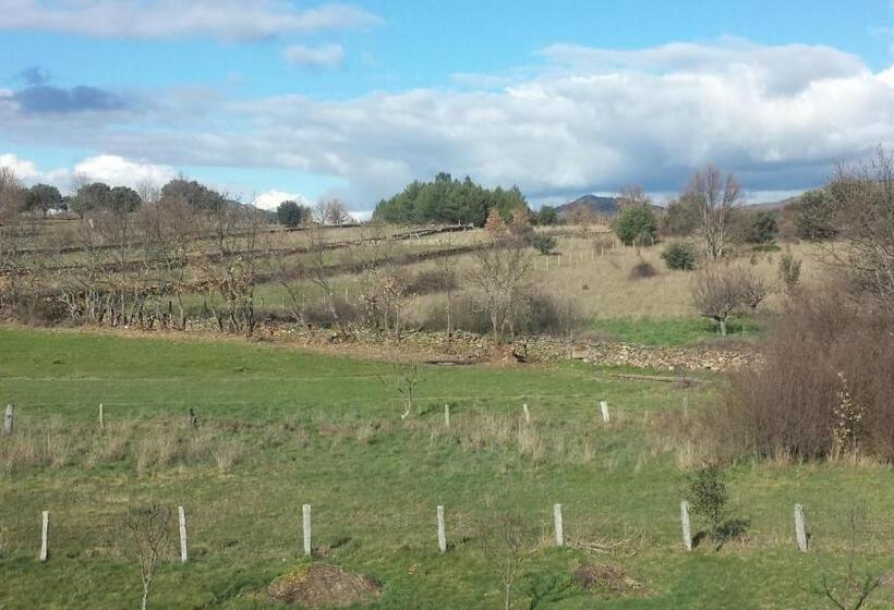 בית מלון כפרי Apartamentos Rio Almar