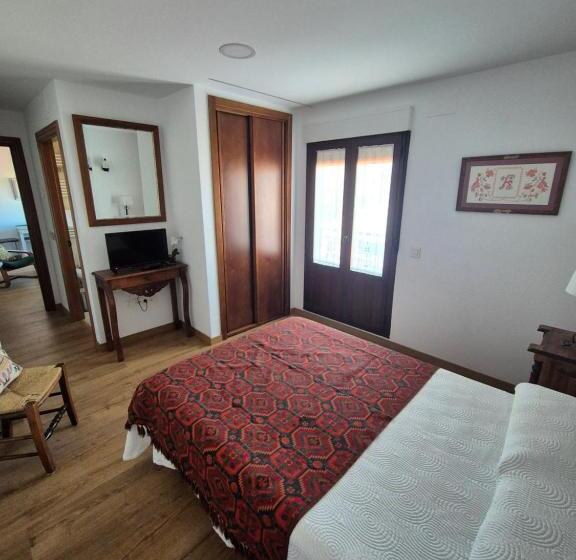 בית מלון כפרי Apartamentos Rio Almar