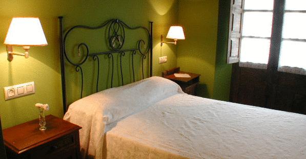 בית מלון כפרי La Quintana De Valdes