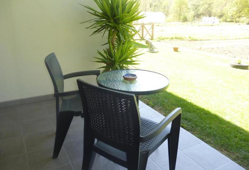 בית מלון כפרי Los Jardines De Lallosa