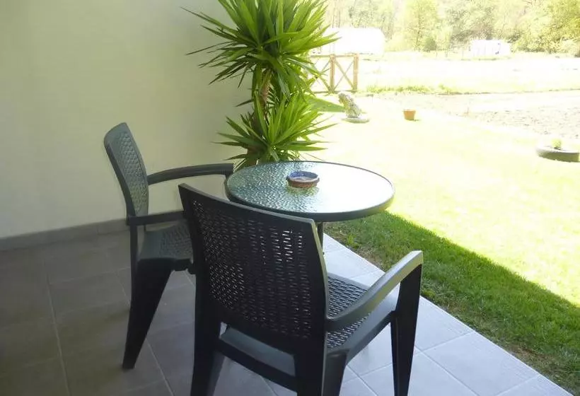 ホテル Los Jardines De Lallosa