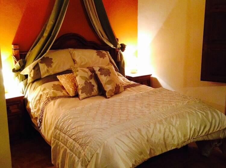 Отель Los Sibileys