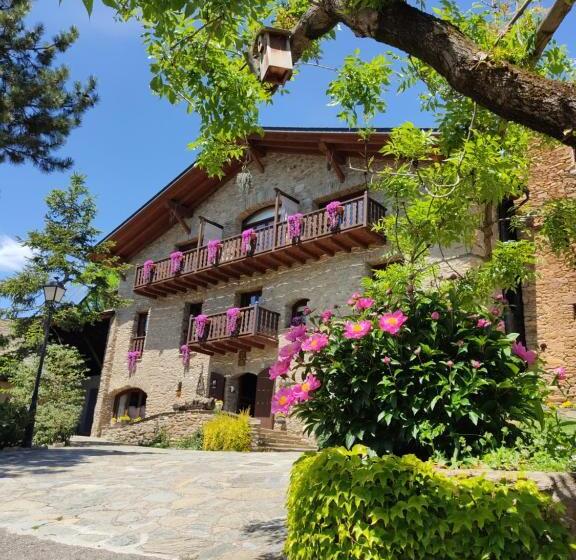 Отель Mas d'en Roqueta