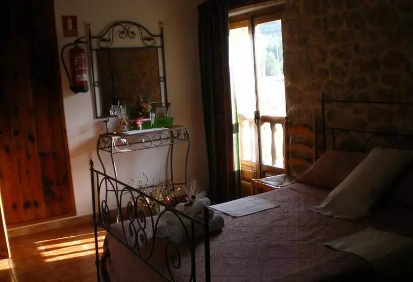 هتل Masia Del Aragones