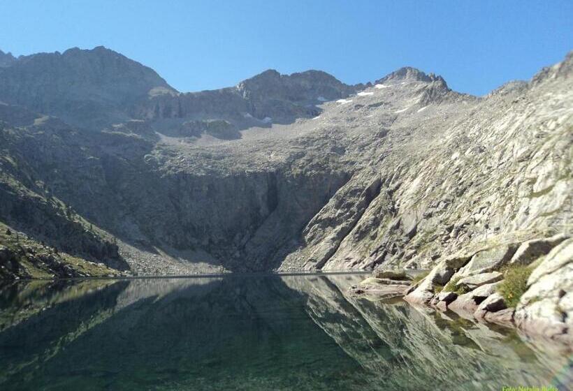 Отель Mesón De Salinas