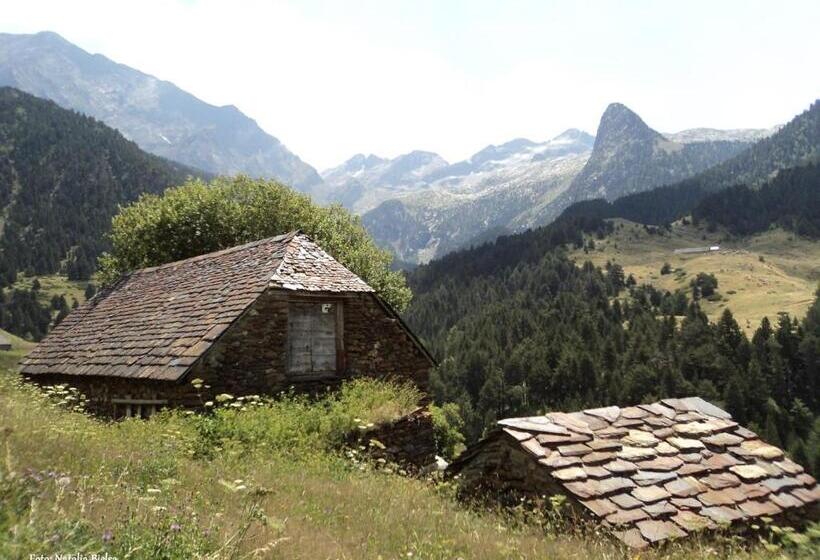 Отель Mesón De Salinas