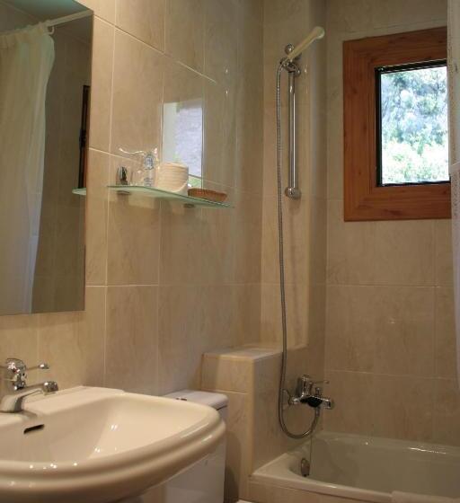 Отель Mesón De Salinas