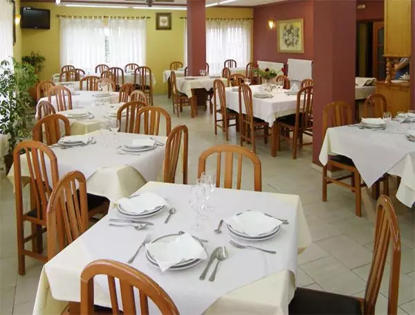 Hotelli Restaurante El Fornon