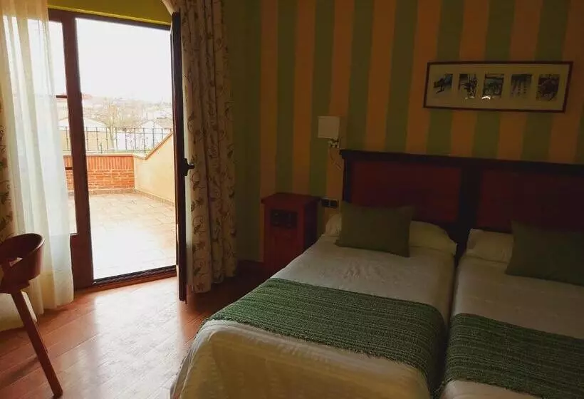 Hotelli Rural Venta Del Alon