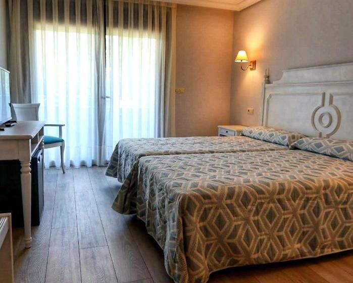 فندق Tereñes Costa